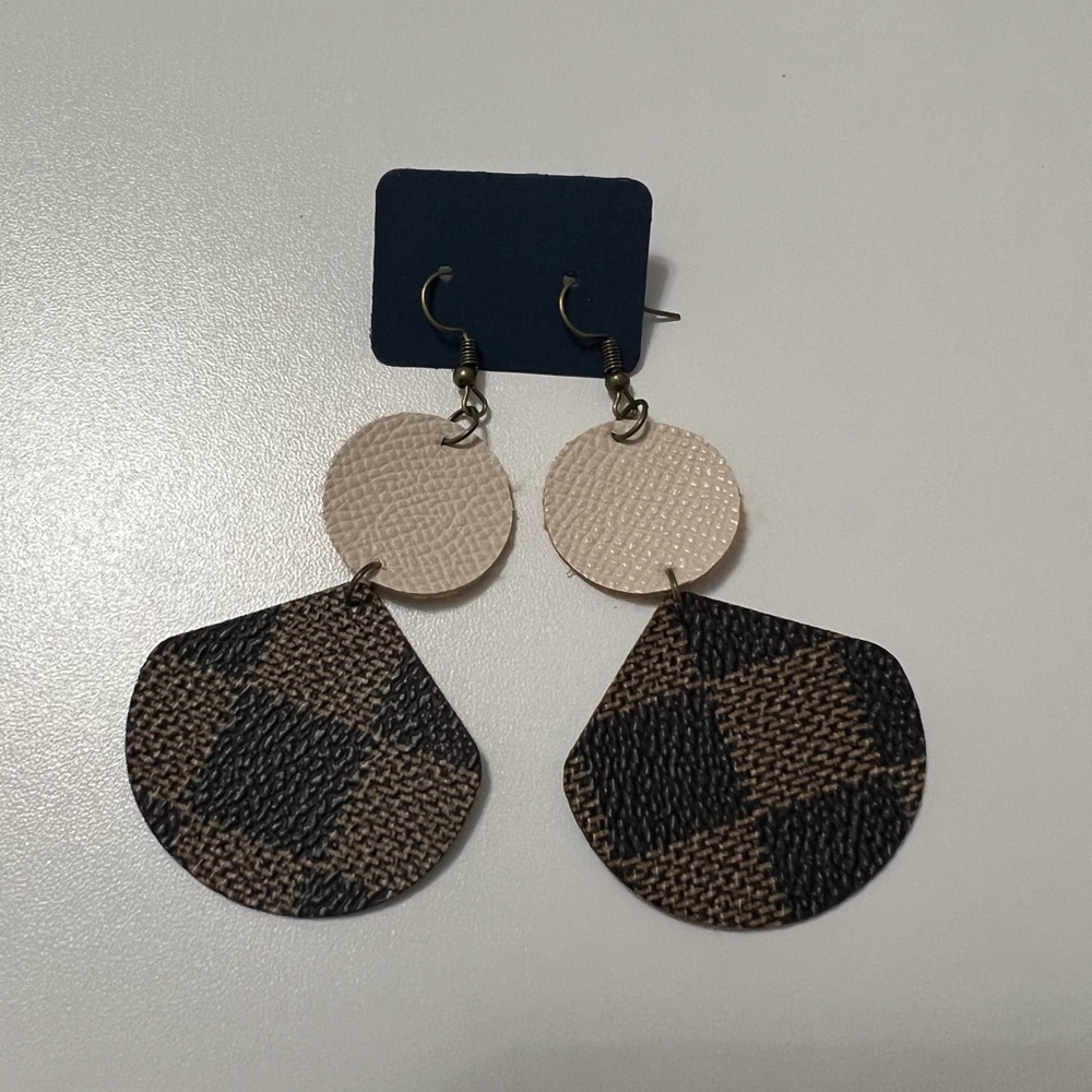 Handmade leather earrings